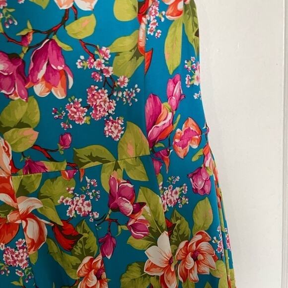 Shelby Palmer Floral Maxi Dress h - Picture 5 of 6